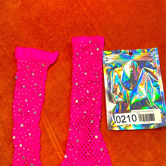 New Neon Pink Rhinestone Gloves - Picture 3 of 4